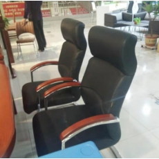 世纪腾马 金属骨架为主的椅凳类