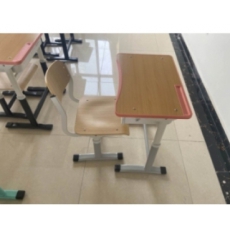学生课桌椅