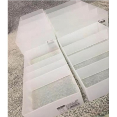 隔板整理箱