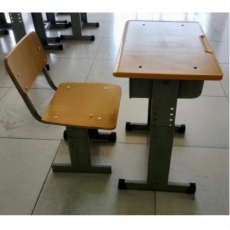 学生课桌椅