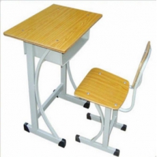月牙课桌椅