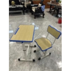 学生课桌椅