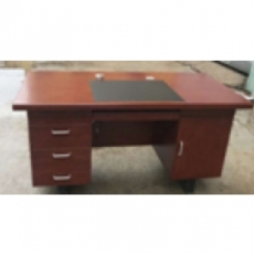 办公桌 1400*700*750