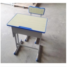 学生课桌椅