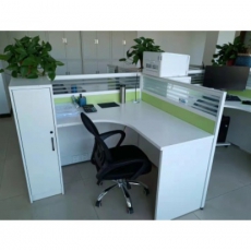 屏风办公桌(带衣柜，带主机托盘，带键盘拖，带移动柜，环保材料，尺寸颜色可定制)