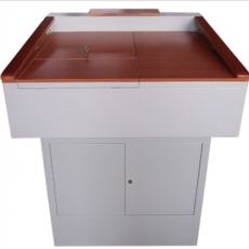 多媒体中控设备（含功放、音箱、讲台）