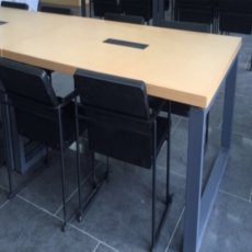 带电四人阅览桌（口字型）