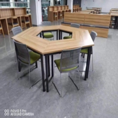 学生团体活动拼接桌