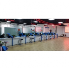 服务大厅办公桌