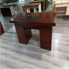 办公桌1.4