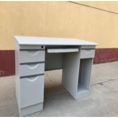 电脑桌规格<1.4x70